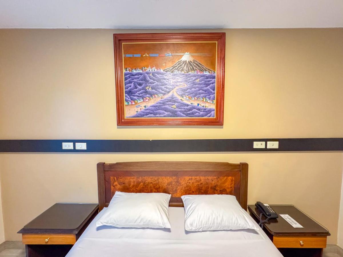 Gh Alexander Hotel Гуаякиль Экстерьер фото
